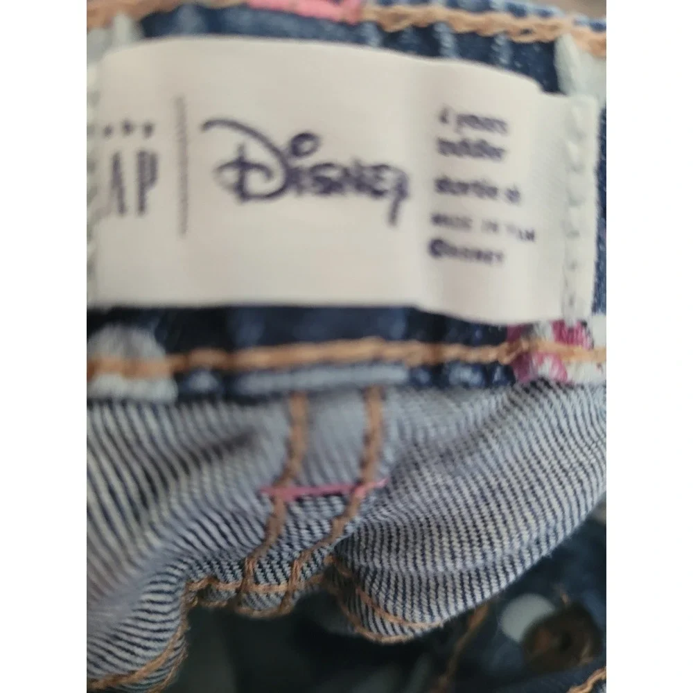 GAP baby disney